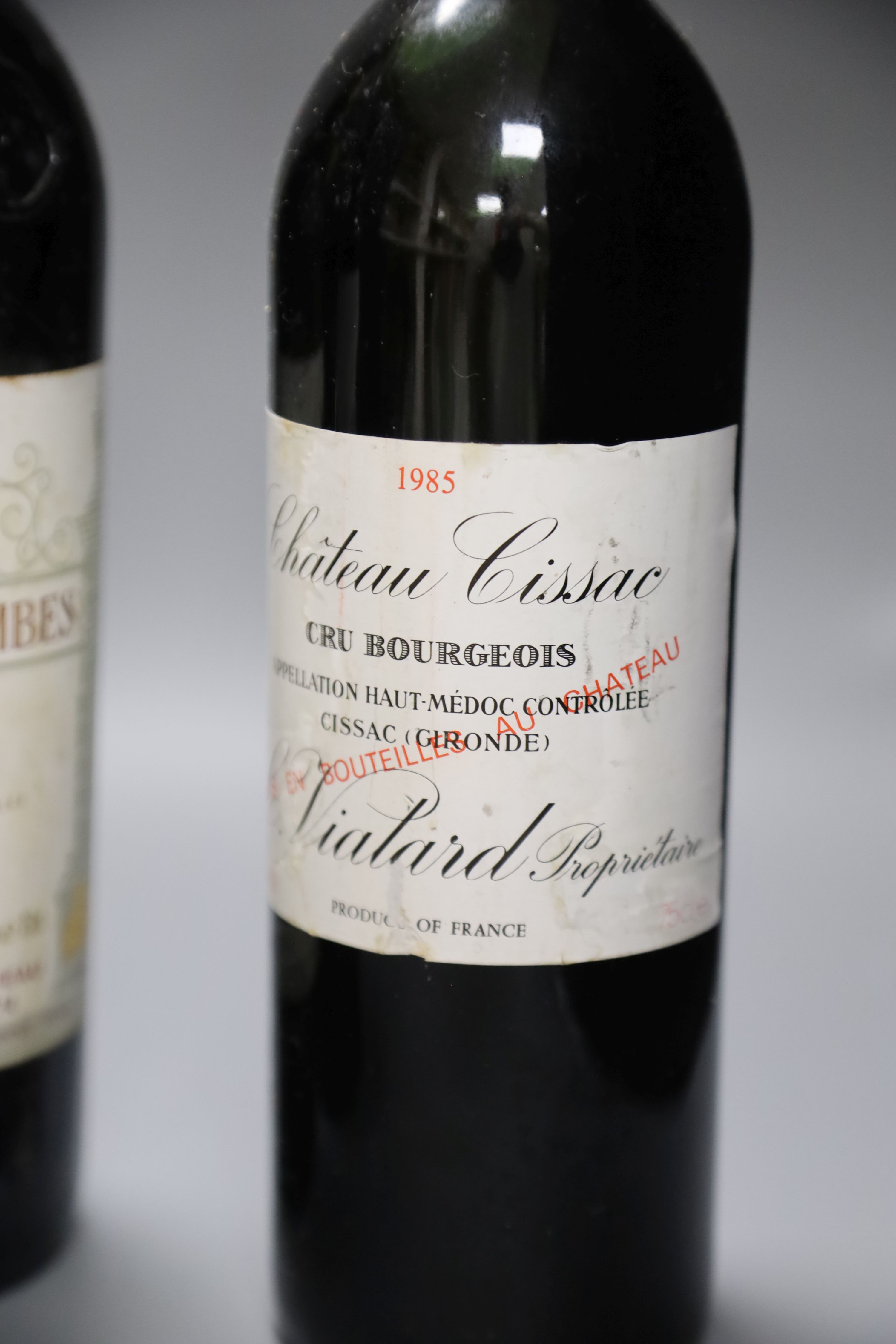 6 assorted Bordeaux wines.